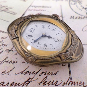 French Ladys Wristwatch, Antique Womens Wrist Watch, Vintage Watch, Mechanical Cylinder Movement, Working, Collectible, 1920s