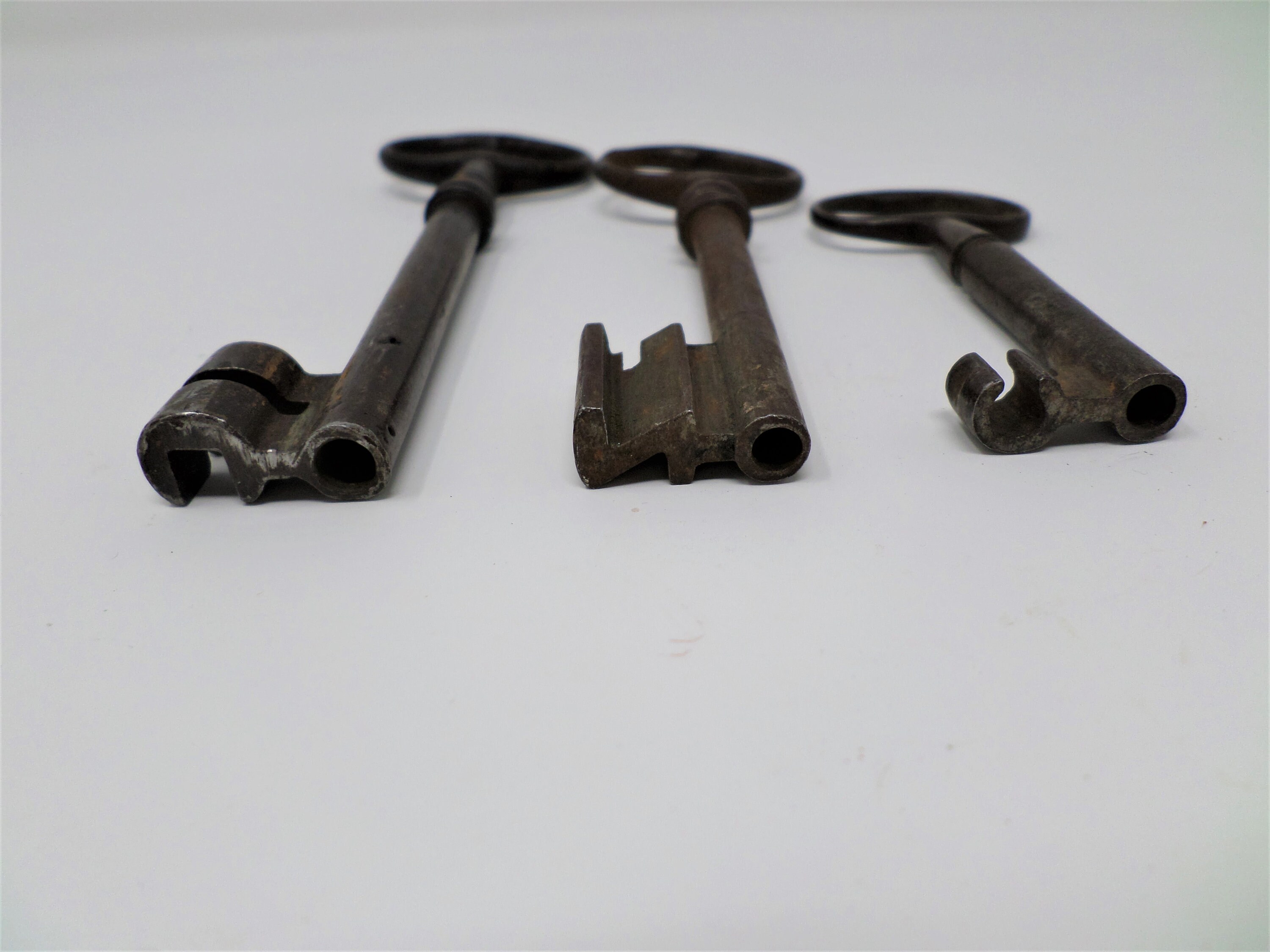 Sntique Key Antique Skeleton Keys, Vintage Keys, Set of 3 Steampunk Keys, French ...