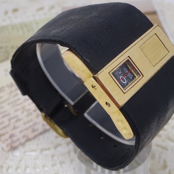 Gold Plated Digital Jump Mechanical Watch, Vintage Mens Wrist Watch, Very Rare Watch, Working, Antichoc, Mens Gift, 1970s