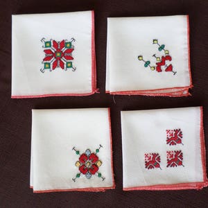 Embroidered Handkerchief, Set of 4 Vintage Lady&#39;s Silk Hankie, Traditional  Handmade Embroidery, Womens Hankie, Bulgarian Folk Art
