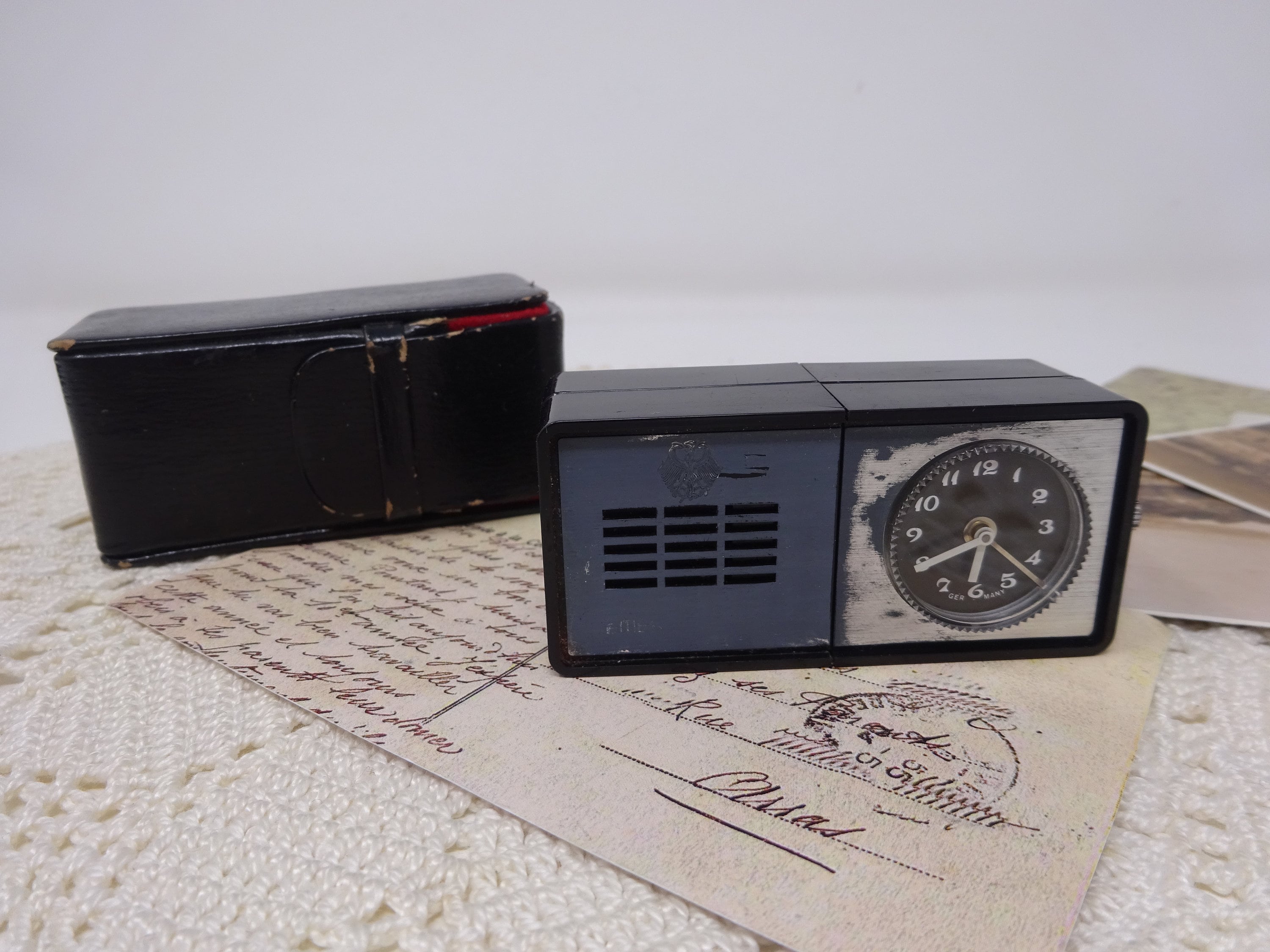 保護カバー付きドイツ製ヴィンテージ旅行用目覚まし時計 - Etsy 日本
