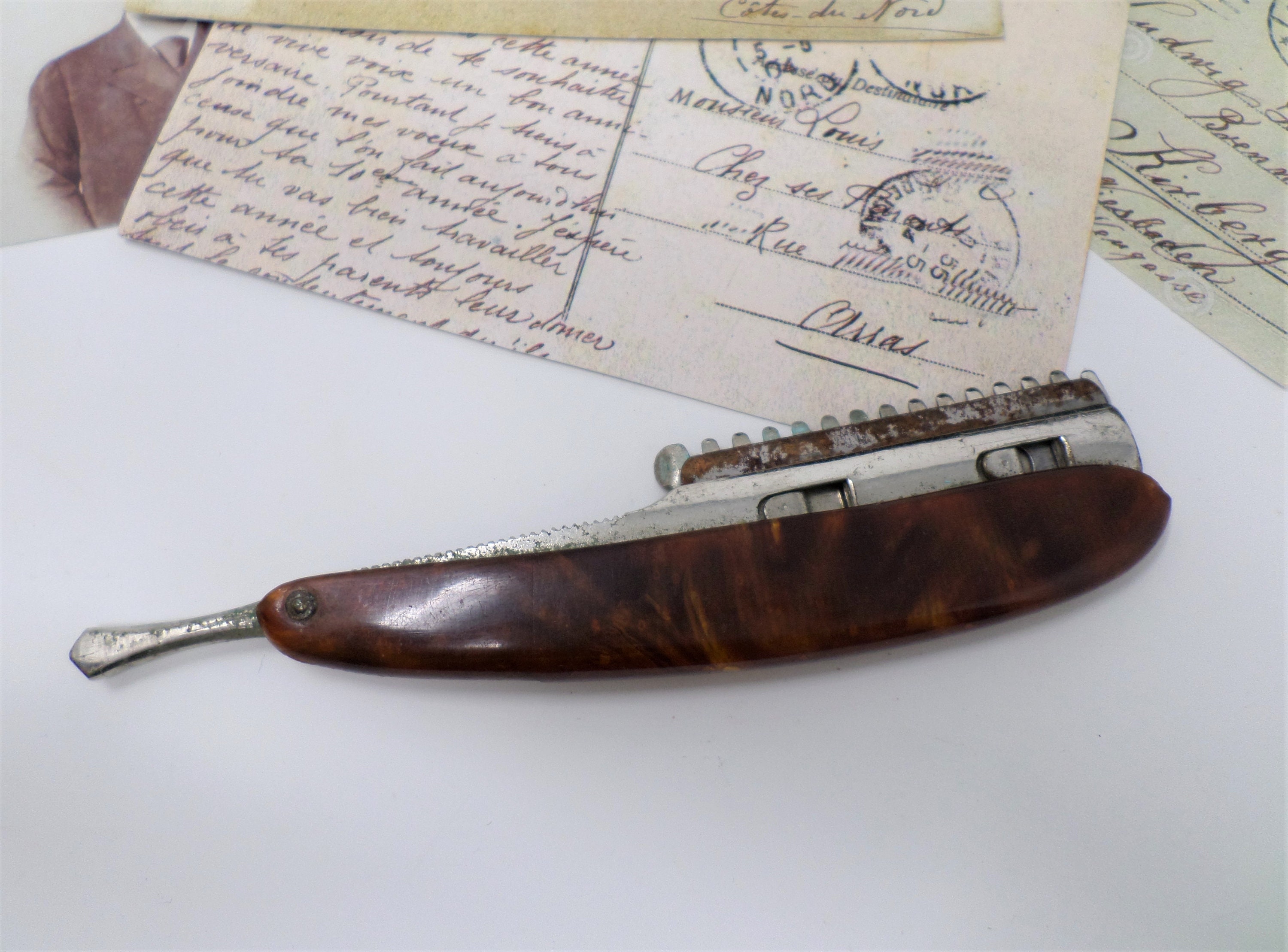 Vintage Straight Razor Marked 