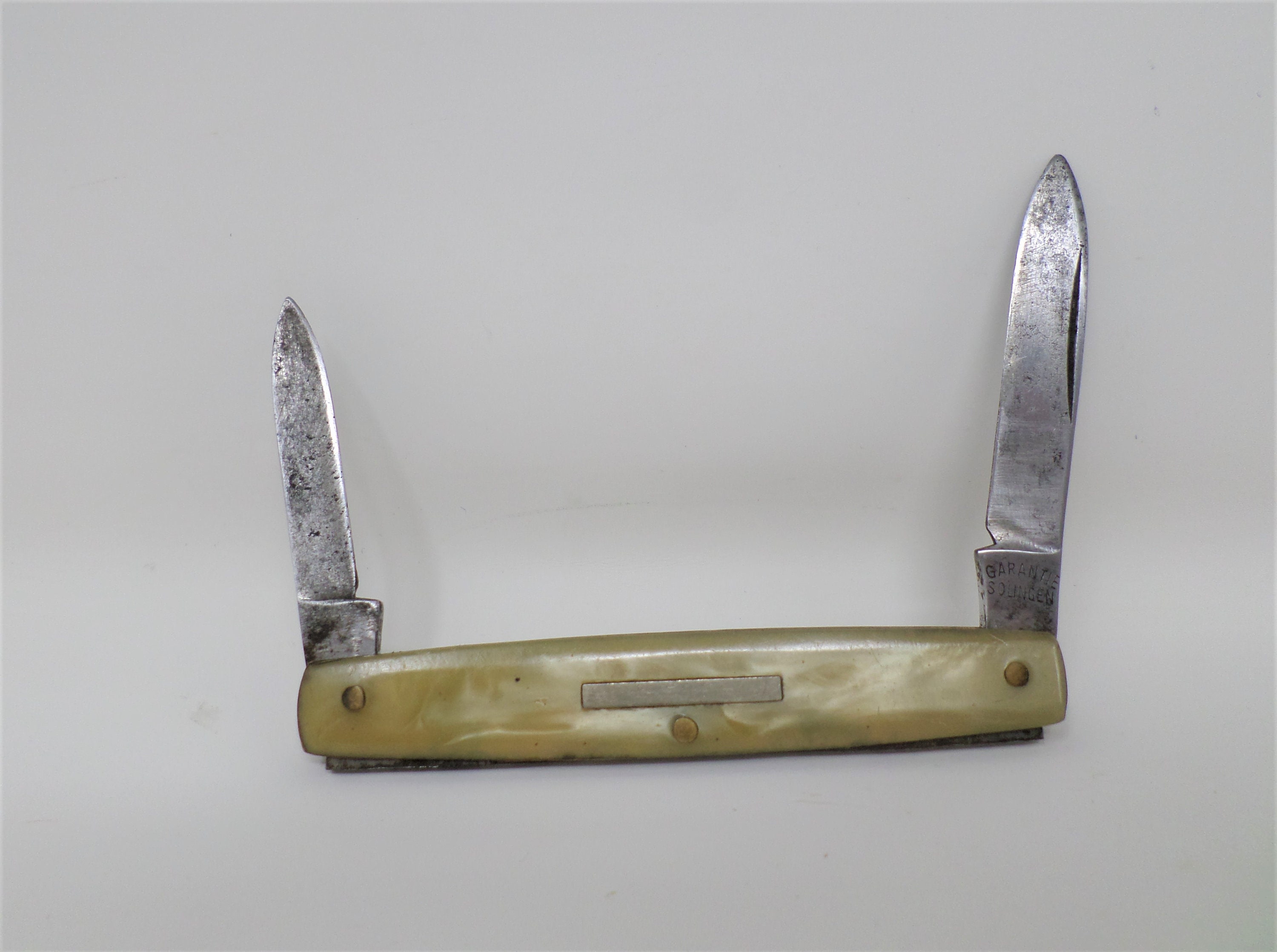 Knife Set European Mop Handle 1940s Stahl Bronce German Fruit Knives Mother  of Pearl Handles- Set of 5