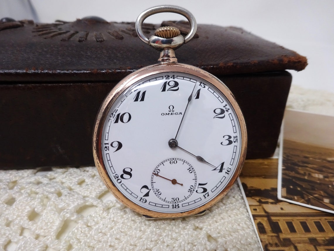 OMEGA Swiss Made Antique Silver Pocket Watch, Vintage Mens Pocket Watch, Mechanical Ancre Movement, Working, Porcelain Dial, 1920s, foto 2 de 5