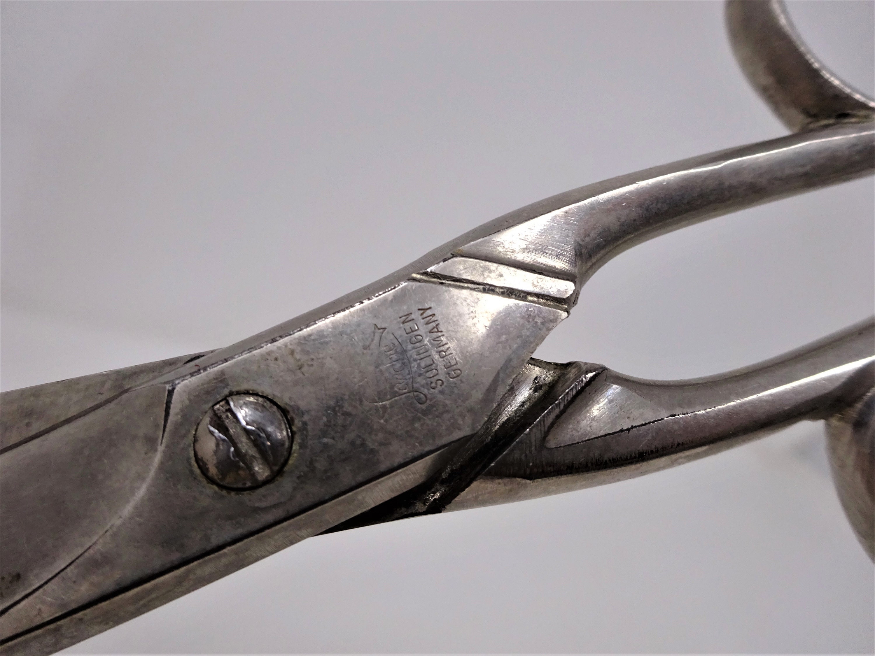 Vintage Solingen Scissors, Primitive Cutting Sewing Tool Vintage Solingen Scissors, Primitive Cutting Sewing Tool