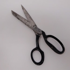 Vintage Scissors &quot;BENNETT & NERON&quot;, Antique Primitive Cutting Sewing Tool, Old Rustic Scissors, Tailor Gift, Rustic Home Decor 1980s