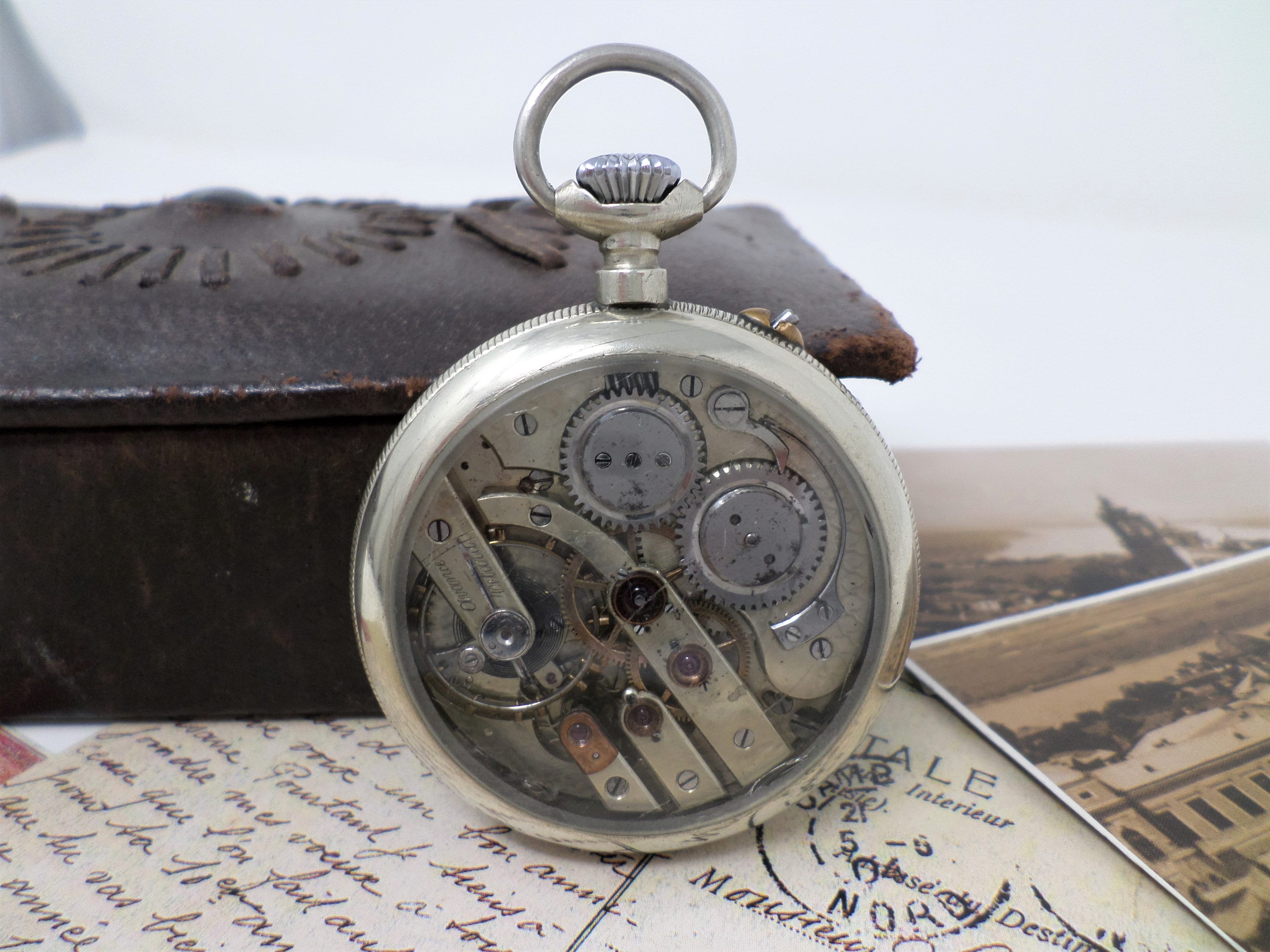 Mouvement De Montre De Poche Suisse Vintage - Diamètre 4 Cm - Occasion Pour Collection Ou Réparation