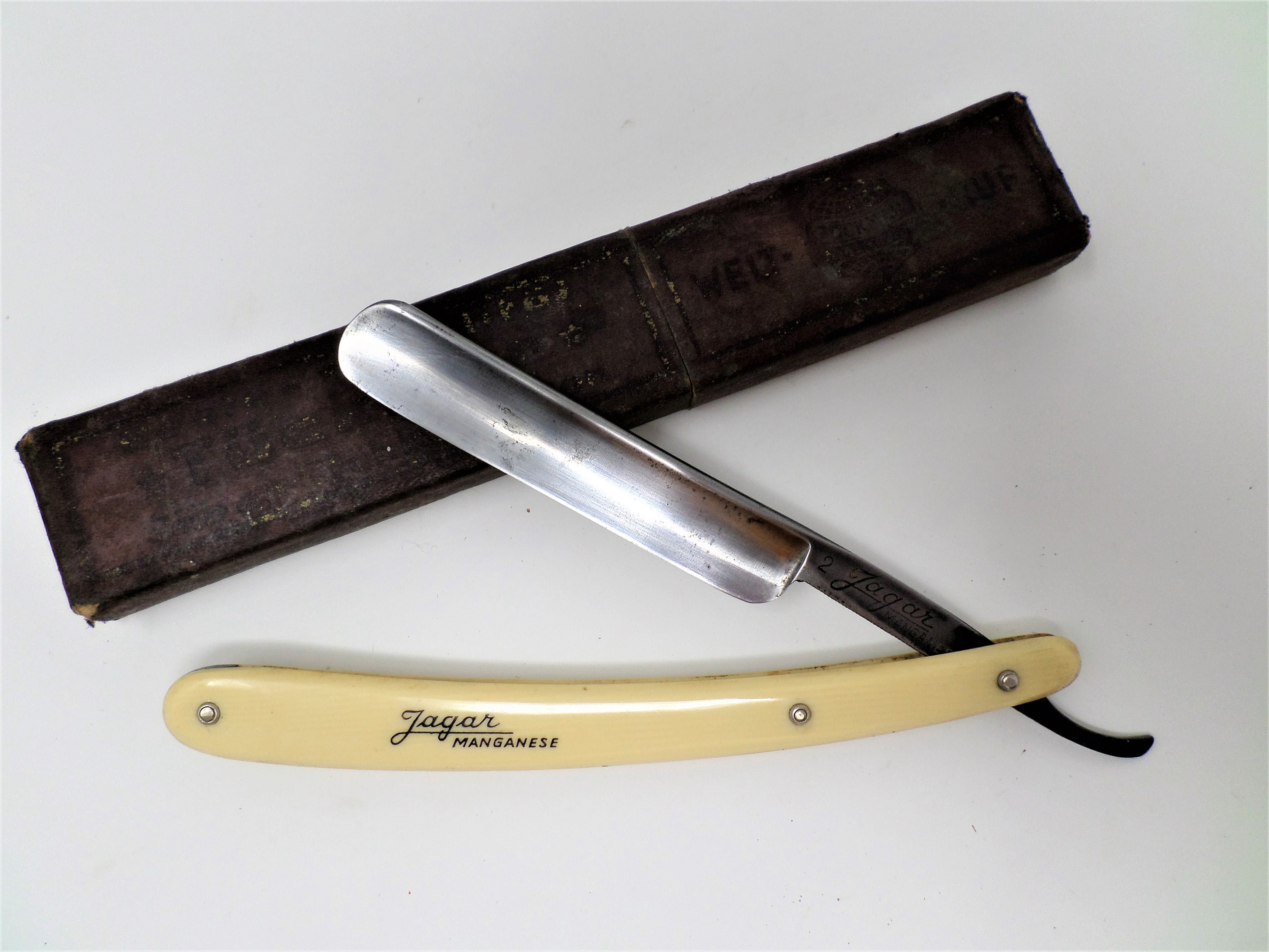 Vintage Solingen Straight Razor: Jagar Manganese, German Barber