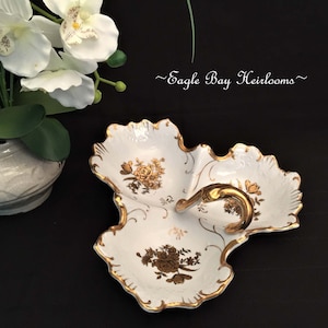 White & Gold 3-Section Divided Serving Dish, Gold Roses, Gold Gilt Handle, Embossed Details, #6037