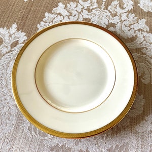Bread Plate, Lenox, Tuxedo, Presidential, Gold Encrusted, Cream, Gold Backstamp, 6.5&quot; Dia. Replacement China