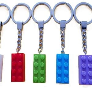 5 x Brick Keychains Keyrings (2x4 Stud) Mixed Colours NEW Party Bag Fillers - Made From LEGO Parts