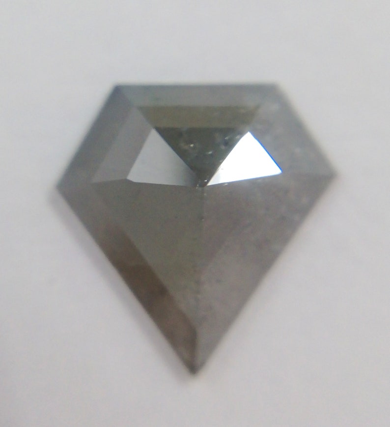 0.88 Ct Natural Diamond Shape Grey Color Diamond A306