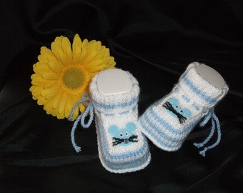 knitted baby shoes, baby boots, "Momo" 3-6 months, gift for birth, baptism, baby shower