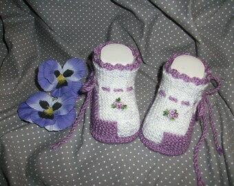 Baby shoes knitted, baby shoes, baby socks *small moth*