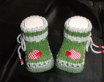 Baby shoes knitted "HEART AN HERZ"