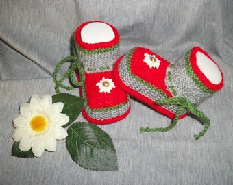 Baby shoes knitted "Trachtenmode"