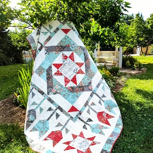 Make to order: Tulip Garden quilt, Queen/King size