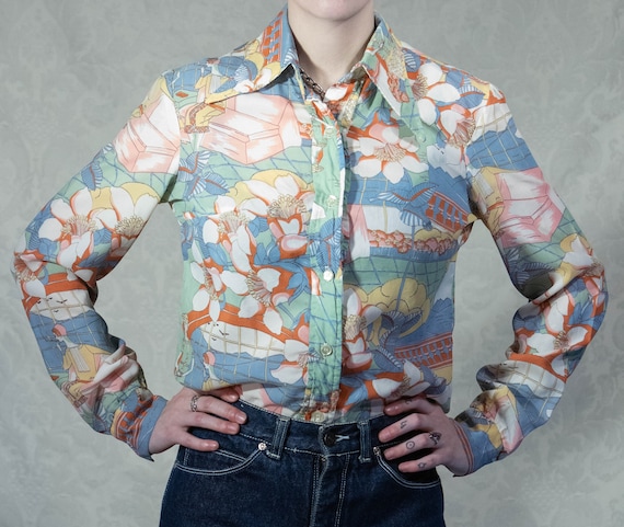 1970s Pastel Smoking Ladies Dagger Collar Shirt By