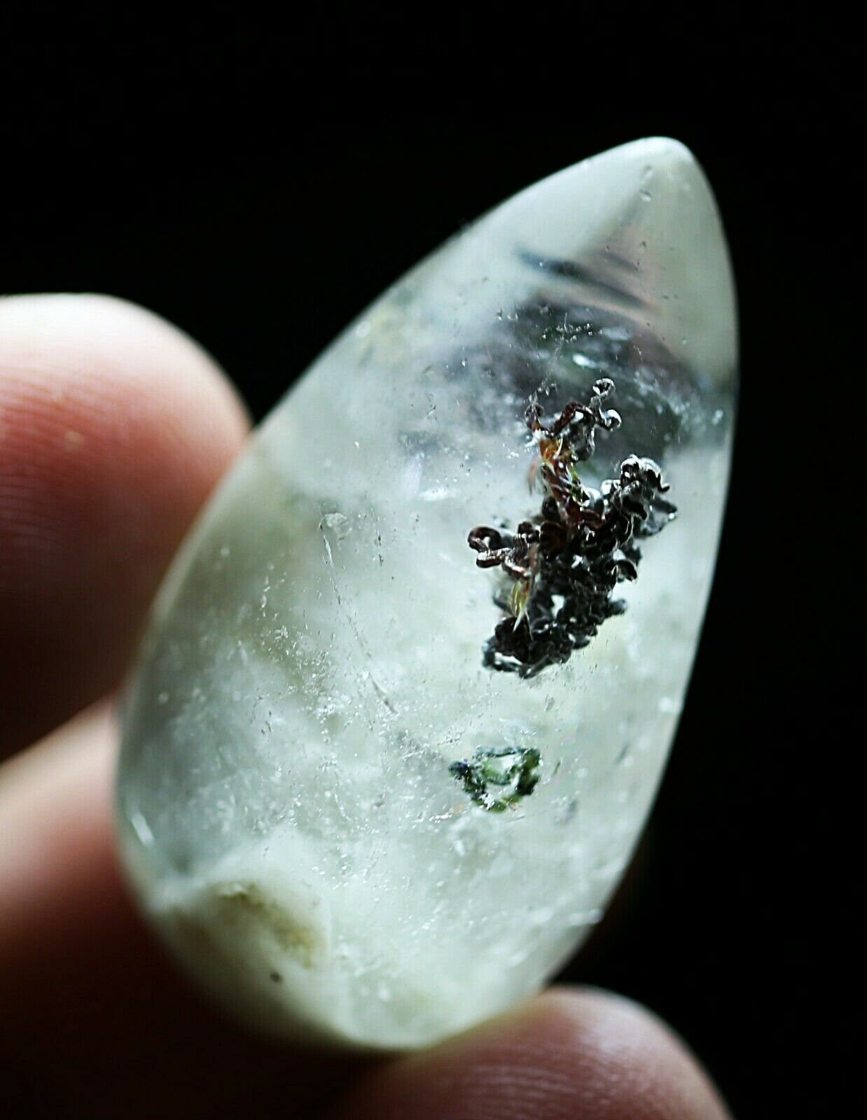 Worm Crystal Noita - 88mxzi0
