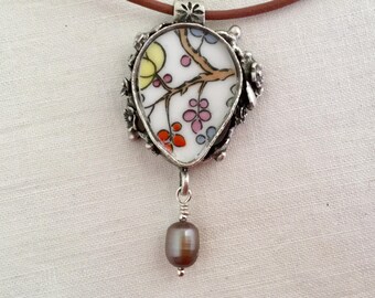 Broken China Jewelry / Broken China Necklace / broken plate jewelry