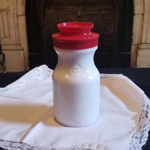 Vintage White Milk Glass Daisy Red lid small carafe drink container