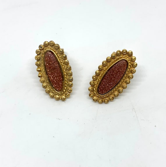 Vintage long oval goldstone clip on earrings - image 2