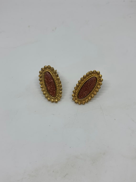 Vintage long oval goldstone clip on earrings - image 10