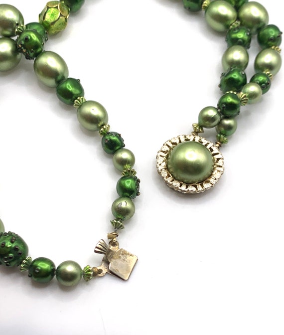 Vintage green faux pearl iridescent beaded two st… - image 9