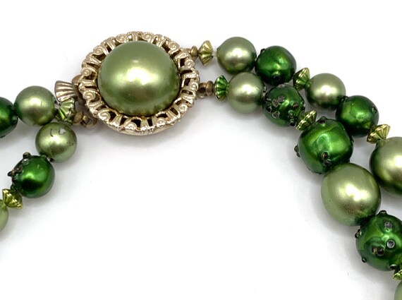 Vintage green faux pearl iridescent beaded two st… - image 8