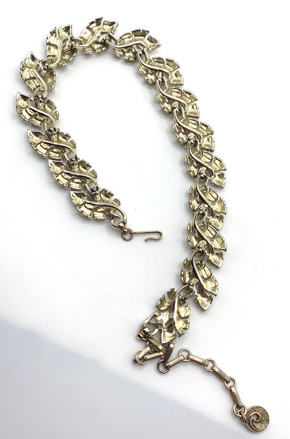 Vintage Lisner leaf link necklace silver tone - image 7