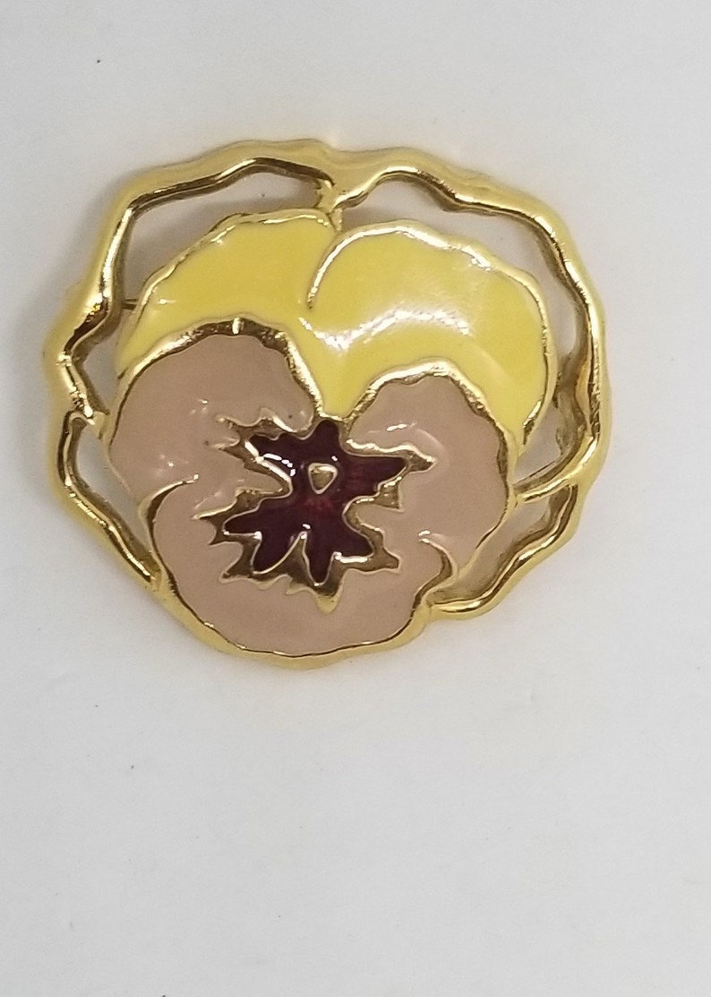 Gift Boxed Celtic Birds Enamel Scarf Ring