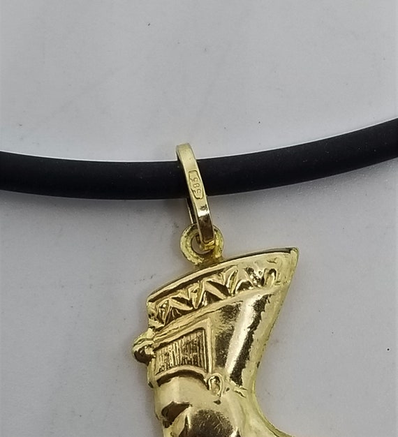 Vintage 14kt Gold Nefertiti small dainty pendant … - image 7