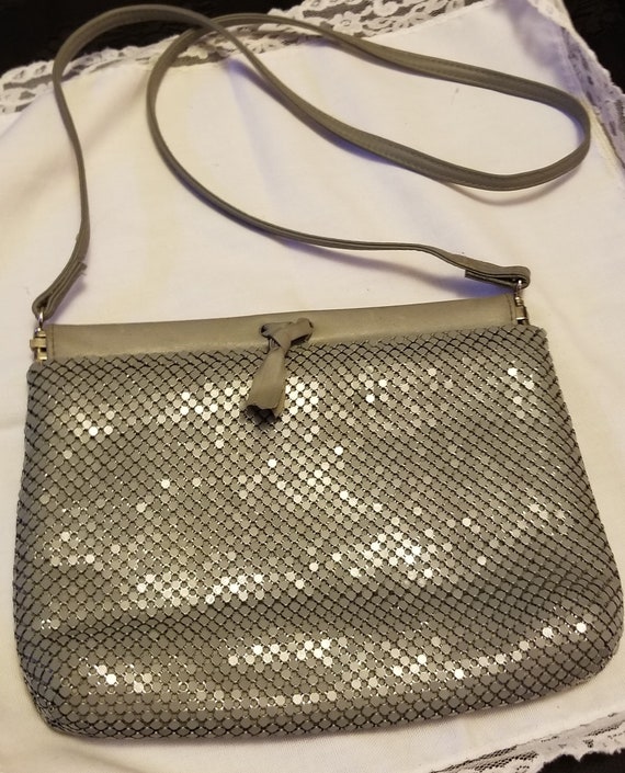 Vintage light gray whiting and davis mesh bag eve… - image 8