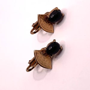 Vintage black faux onyx and copper clip on earrings boho
