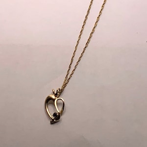 Vintage gold filled heart with sapphire necklace pendant and chain
