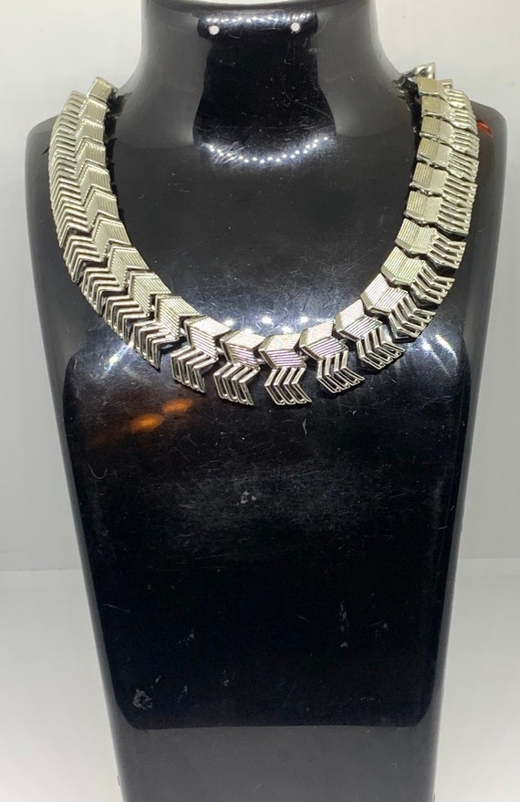 Coro collar choker necklace silver tone - image 4