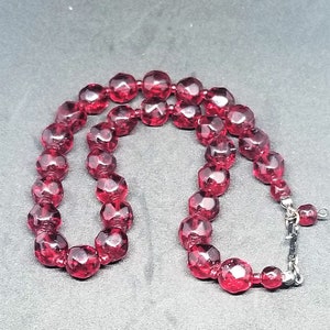 Vintage red beaded choker necklace