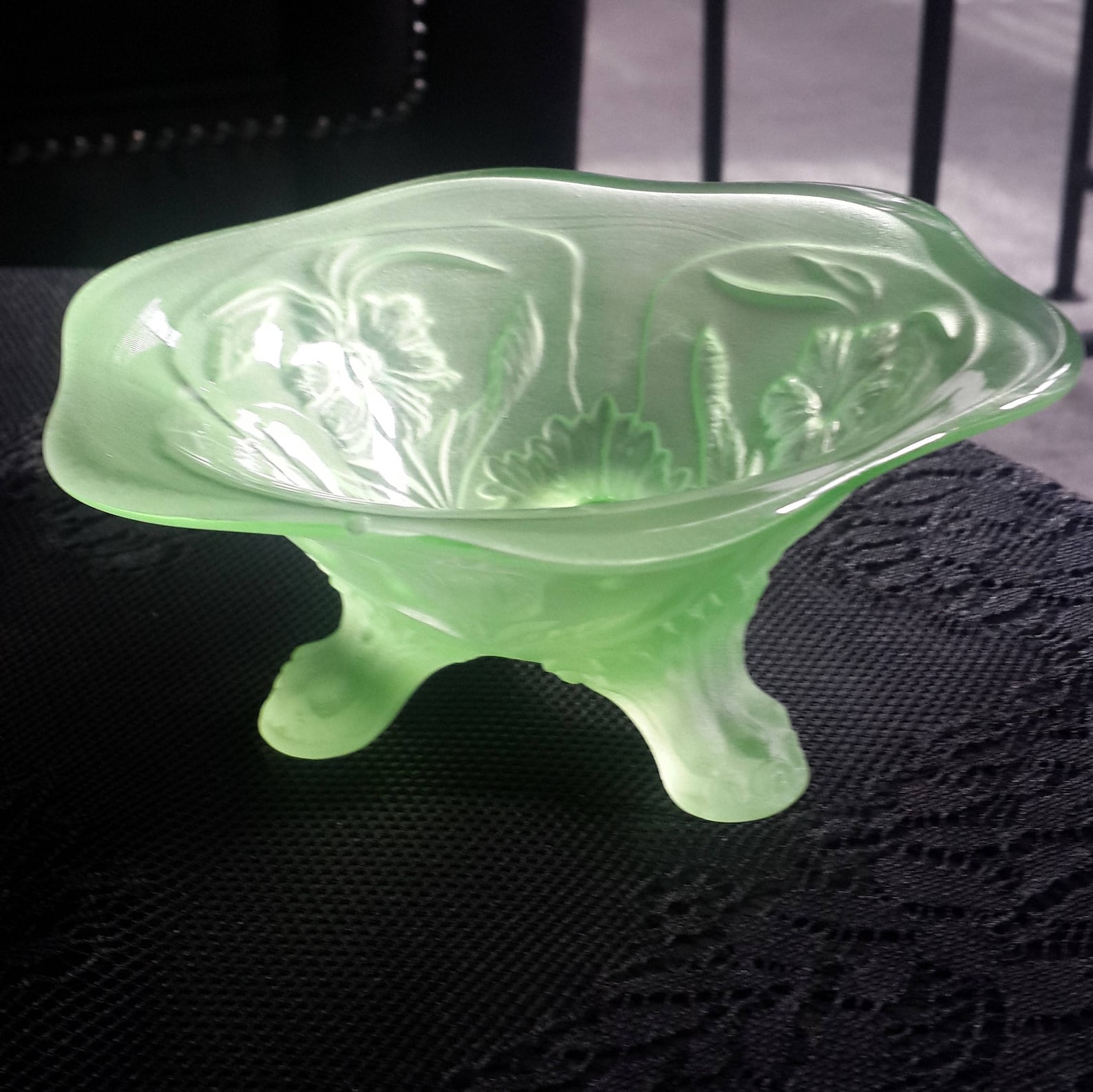 Uranium Vaseline Glass Small Claw Foot Floral Trinket Bowl Etsy
