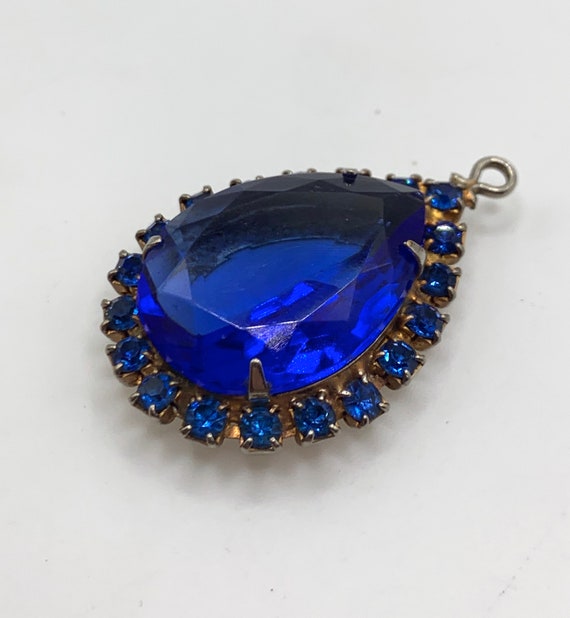 Vintage large tear drop blue rhinestone pendant - image 2