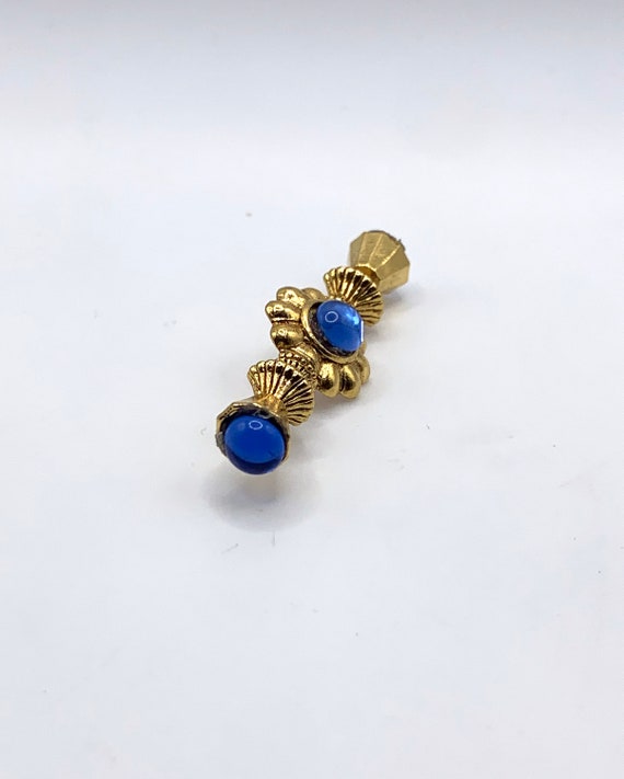 Vintage gold tone and blue cabochon bar brooch vi… - image 10