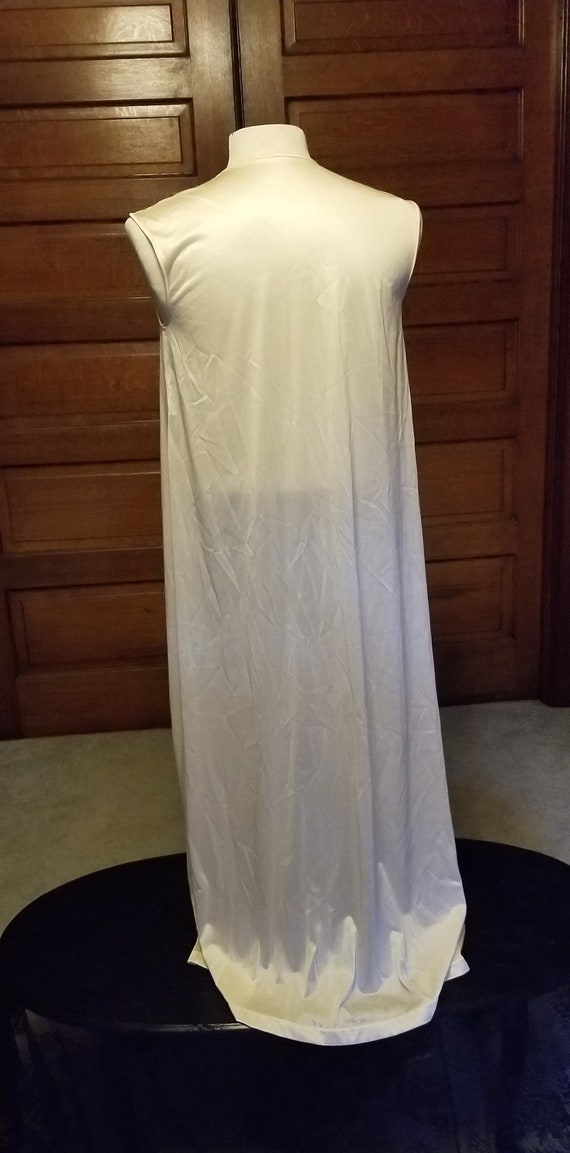 Vintage full length vanity fair night gown off wh… - image 6