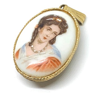 Vintage French Limoges France painted porcelain portrait cameo pendant watch