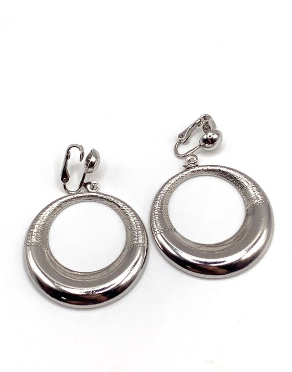 Vintage Coro silver tone circle dangle earrings l… - image 4