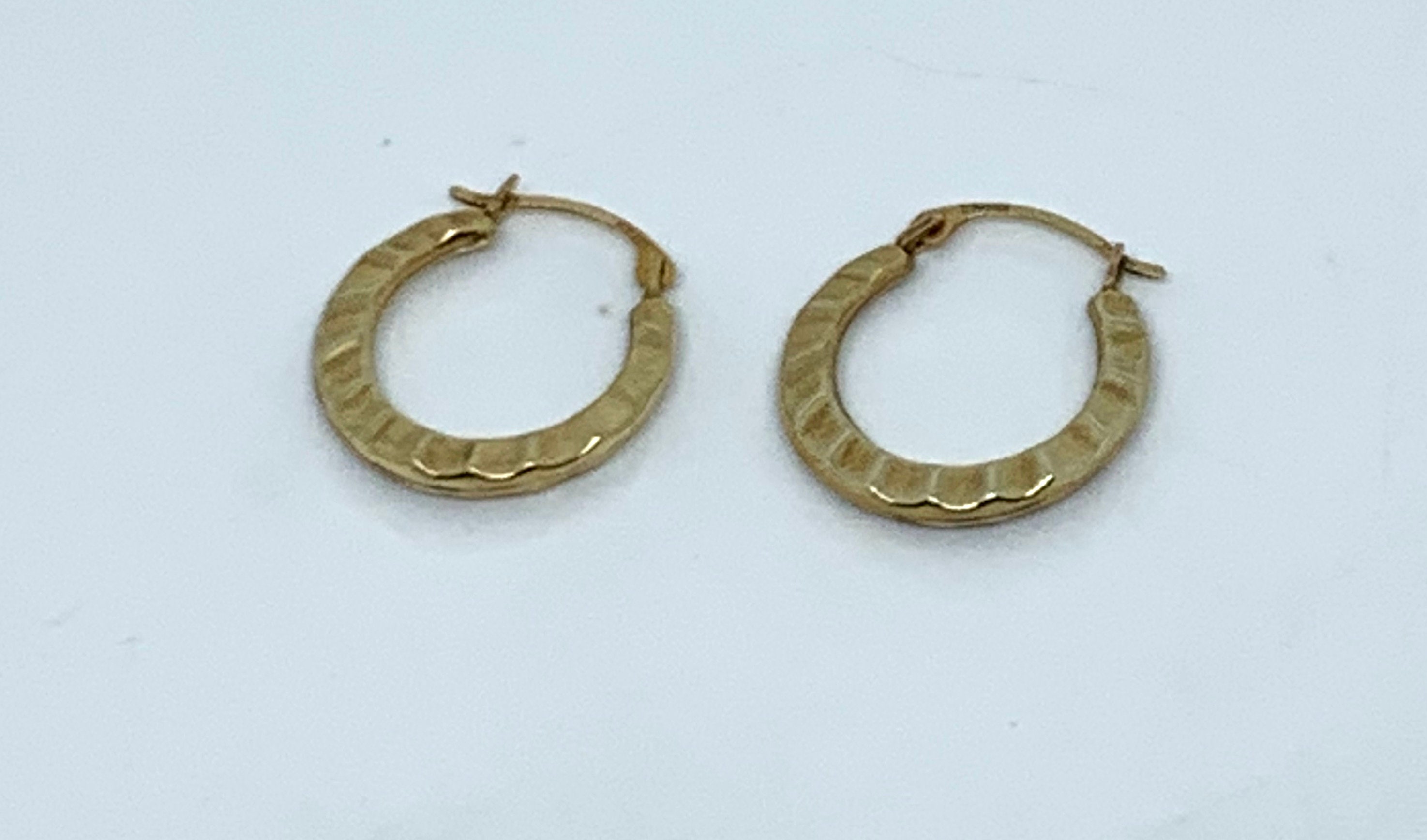 Vintage 10k Gold Twisted Design Small Hoop Earrings Etsy