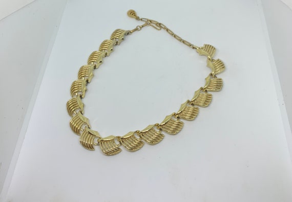 Vintage Coro gold tone statement bib necklace - image 3