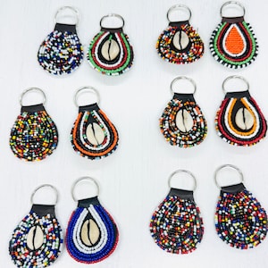 Portachiavi Africa/Portachiavi con perline DUE SET/Portachiavi Africa/Portachiavi assortiti/Portachiavi in pelle/Regalo portachiavi/Portachiavi Masai/Portachiavi con perline