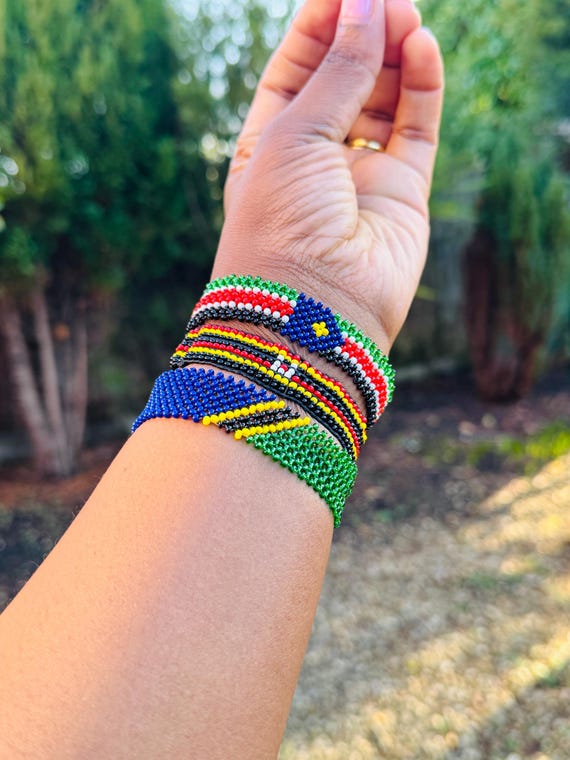 Handmade East Africa Beaded Bangle -Tanzania-Sudan-Uganda.