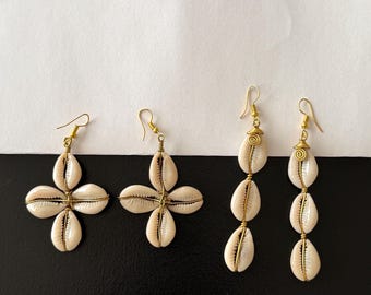 Africa Cowrie Shell Dangle Earrings Set of Two, Wire Wrapped Statement Jewelry,Minimalist Shell Drop Earrings,Summery Jewelry