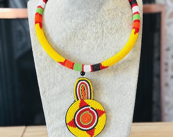 Handmade Maasai Beaded Pendant Necklace: African Tribal Jewelry.