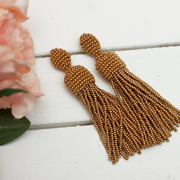 AKETEKETE Sia Beaded Tassel Earring main image 1